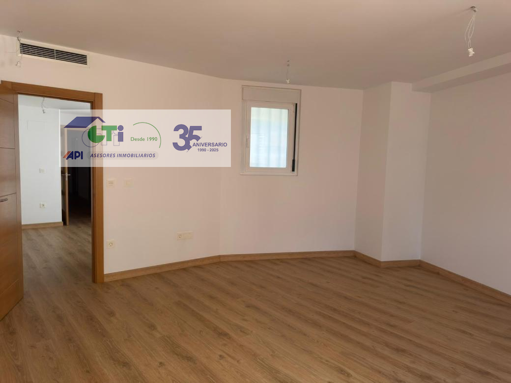 GTI Zaragoza - Naves Industriales - Locales Comerciales