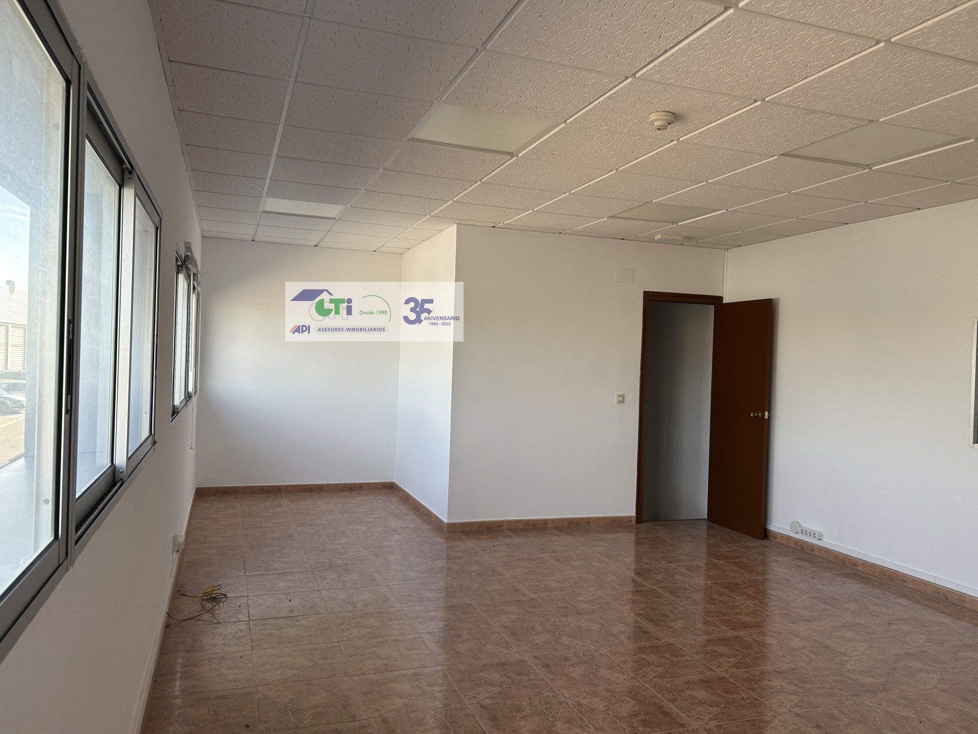 GTI Zaragoza - Naves Industriales - Locales Comerciales