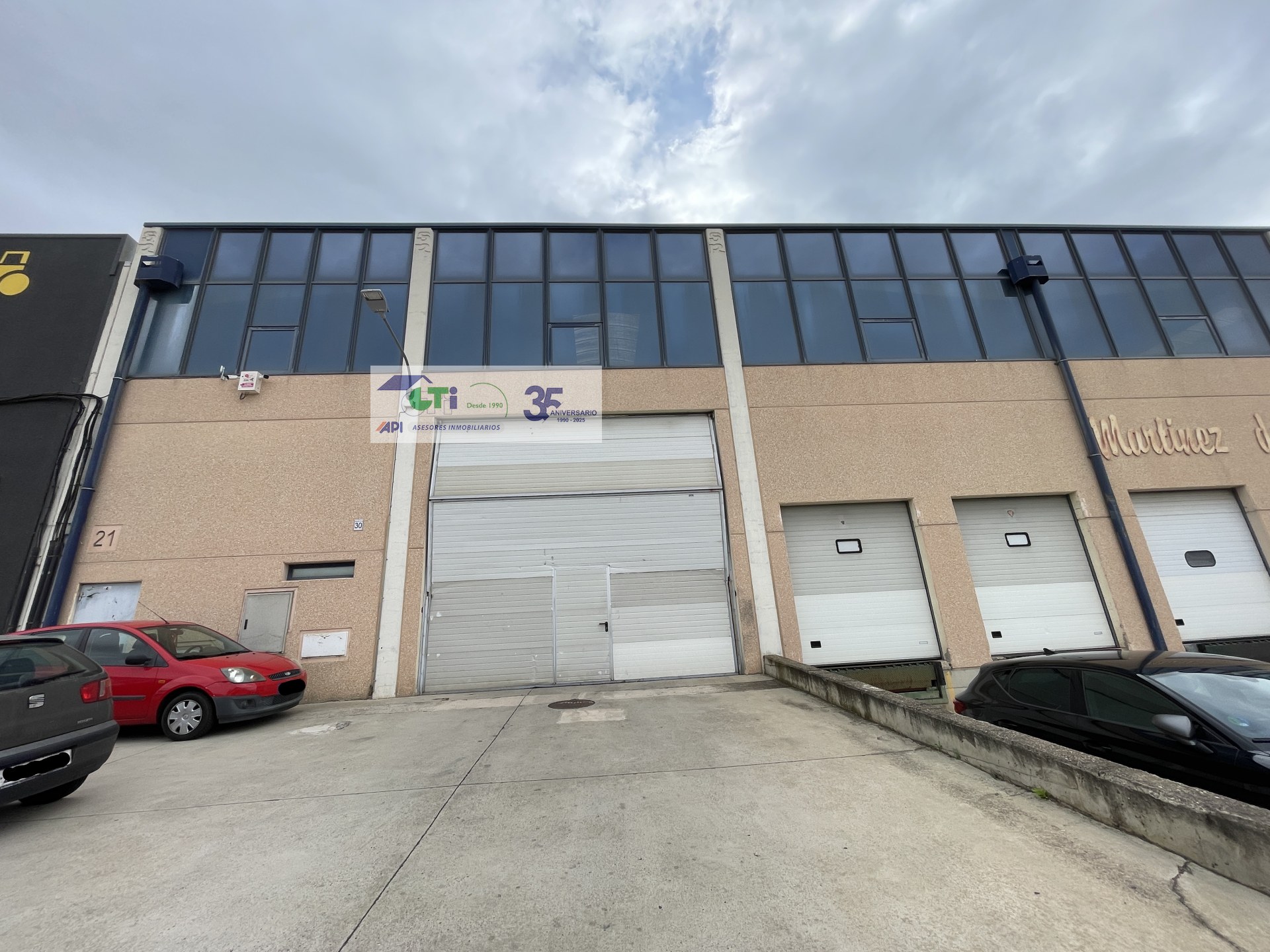 GTI Zaragoza - Naves Industriales - Locales Comerciales