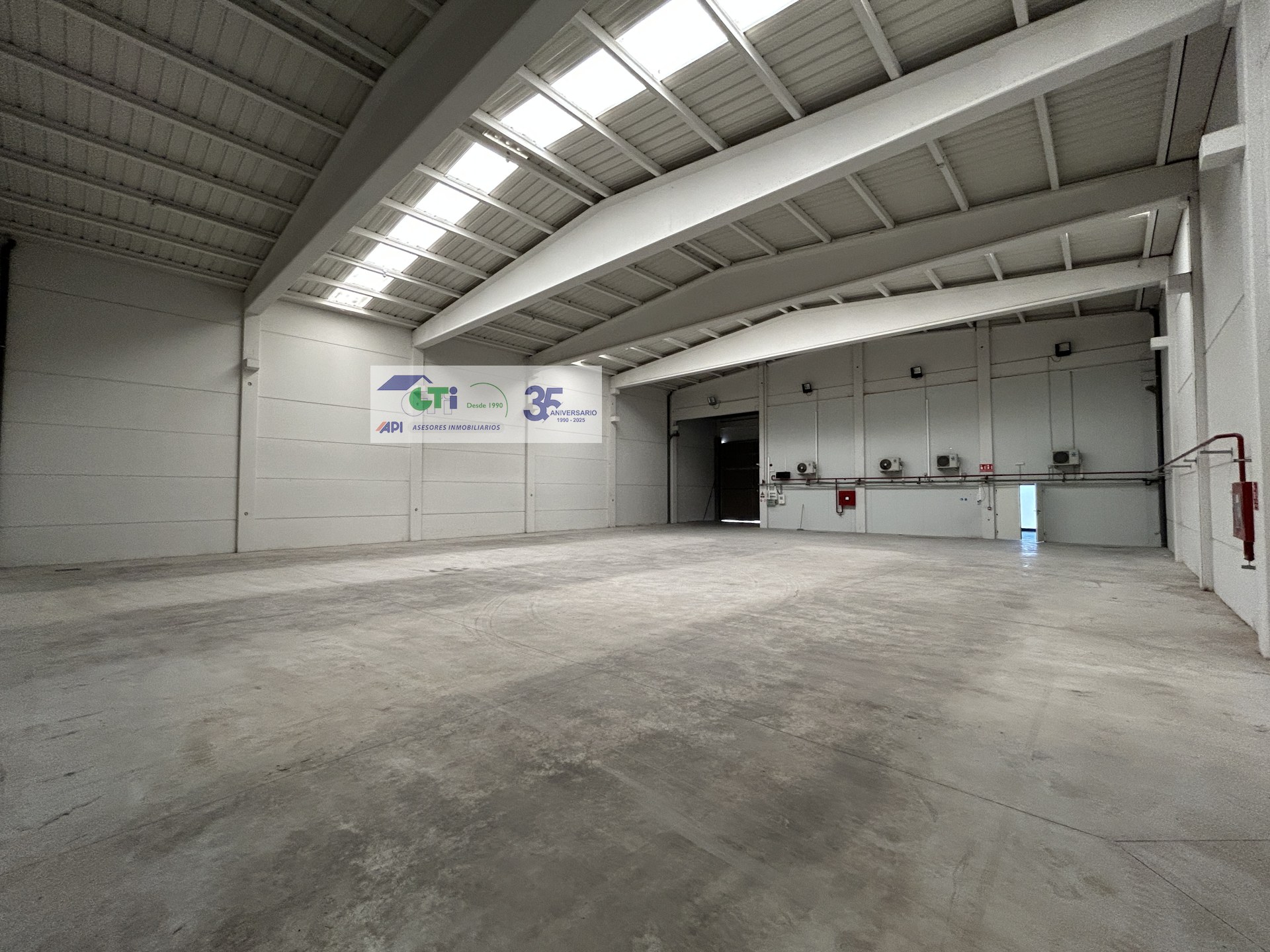 GTI Zaragoza - Naves Industriales - Locales Comerciales
