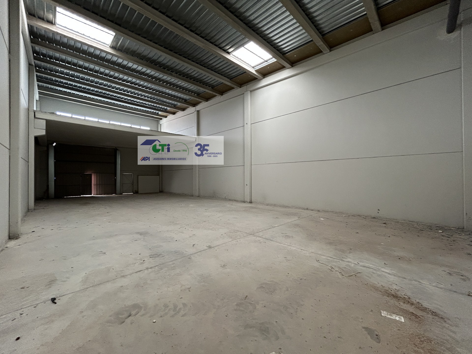 GTI Zaragoza - Naves Industriales - Locales Comerciales