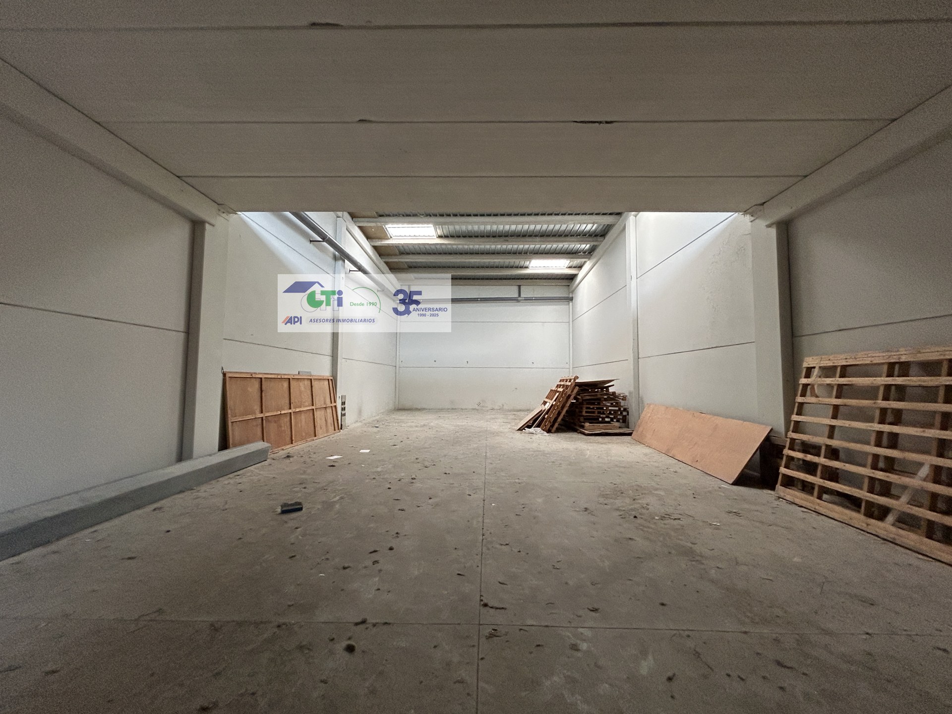 GTI Zaragoza - Naves Industriales - Locales Comerciales