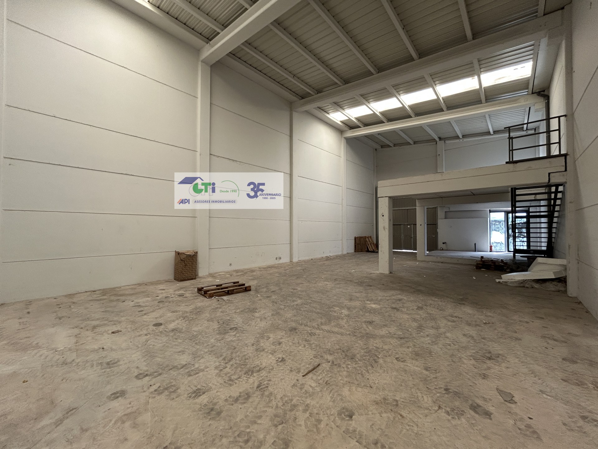 GTI Zaragoza - Naves Industriales - Locales Comerciales