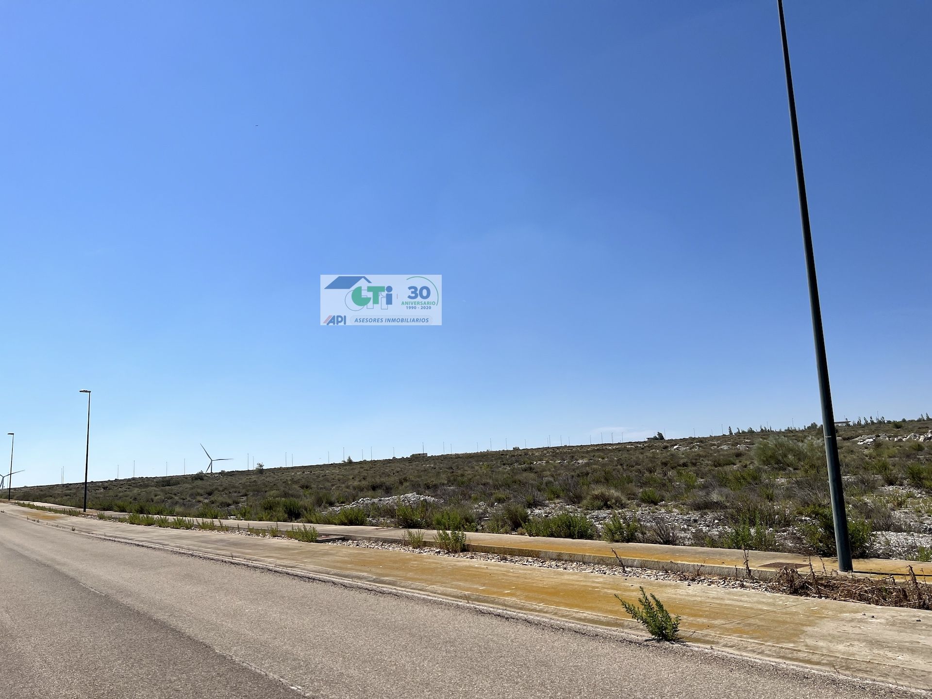 GTI Zaragoza - Naves Industriales - Locales Comerciales