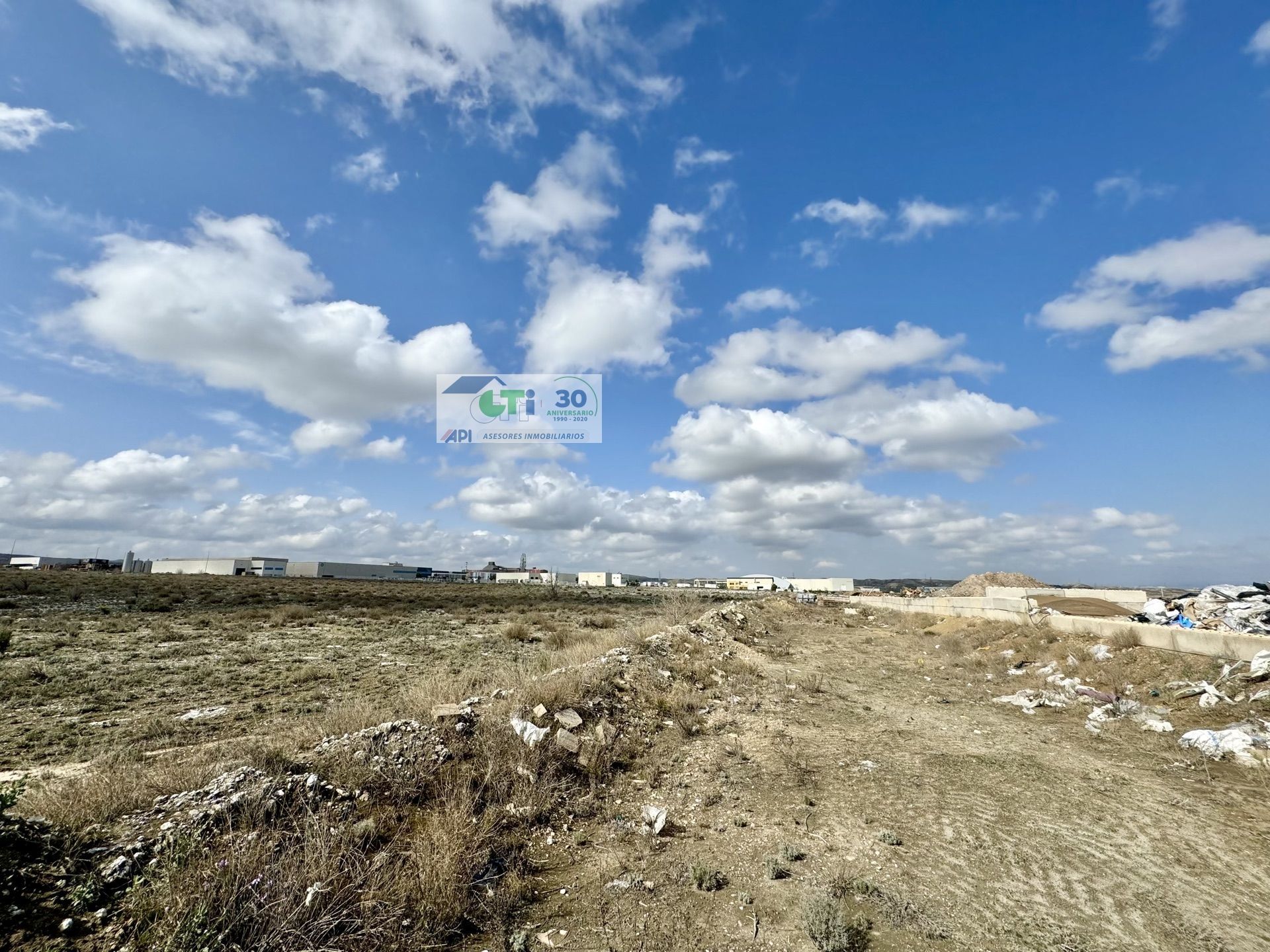 GTI Zaragoza - Naves Industriales - Locales Comerciales
