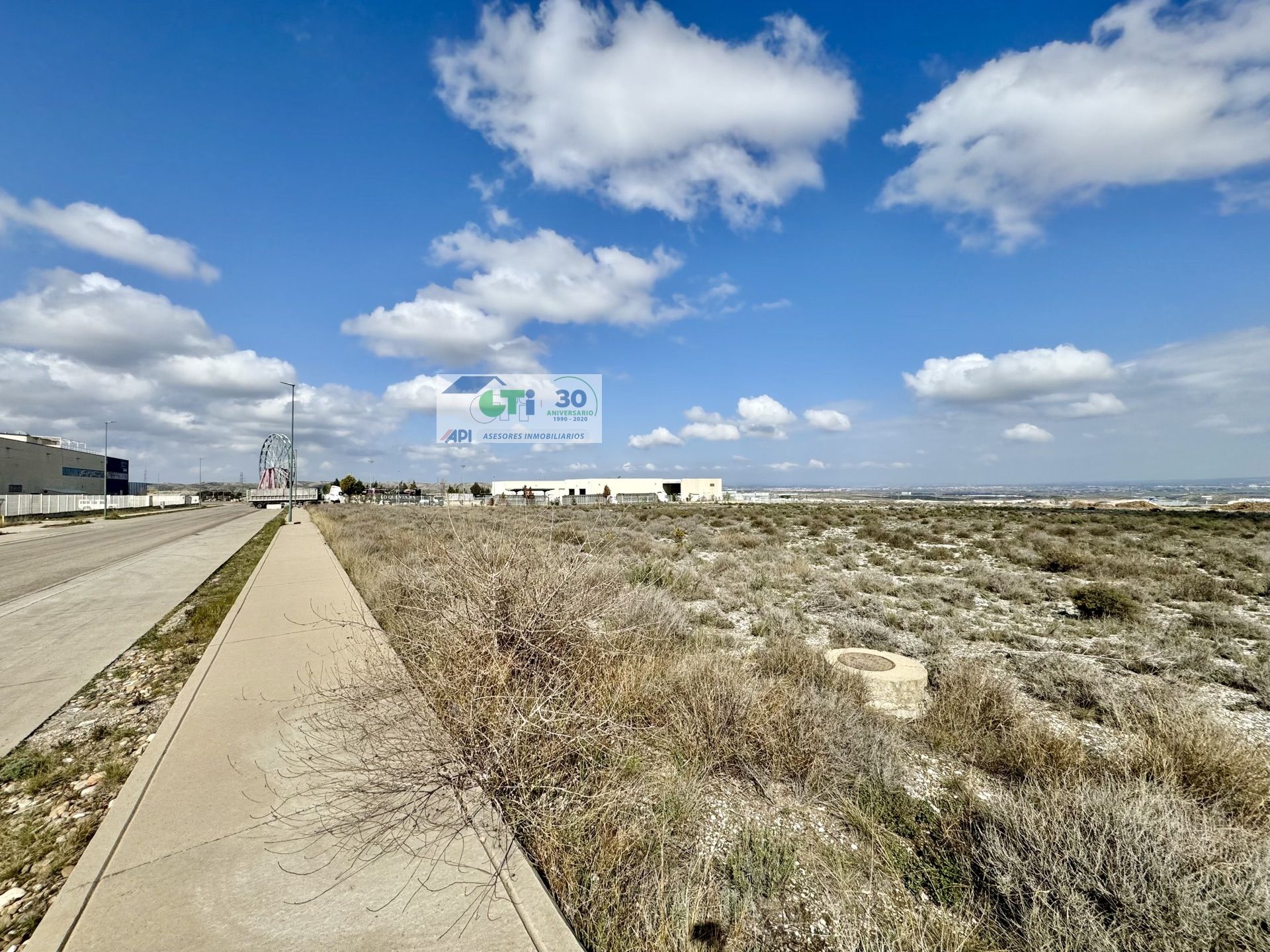 GTI Zaragoza - Naves Industriales - Locales Comerciales