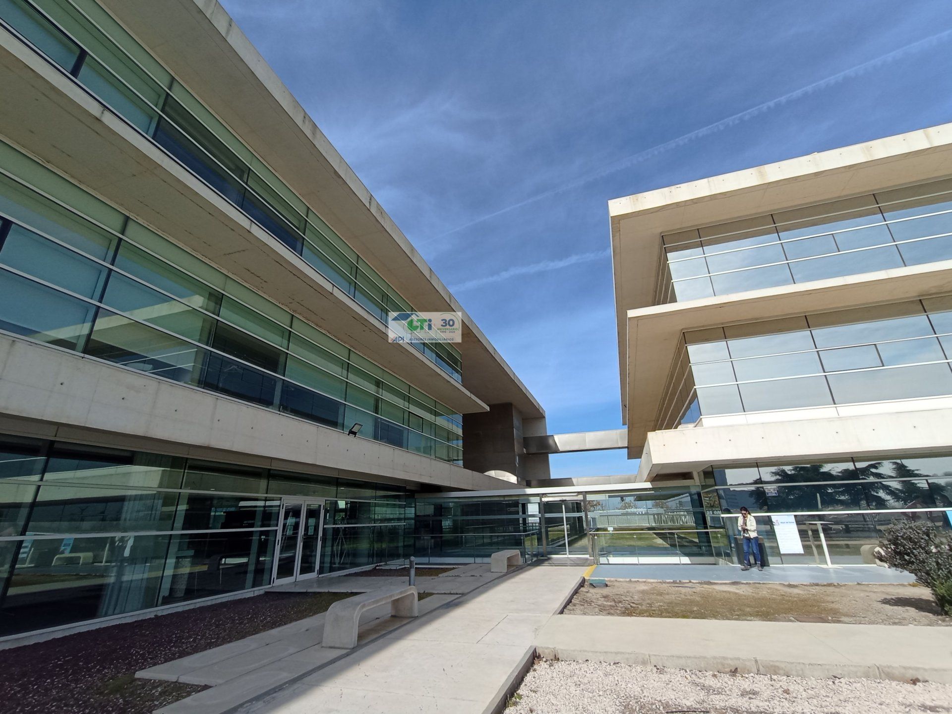 GTI Zaragoza - Naves Industriales - Locales Comerciales