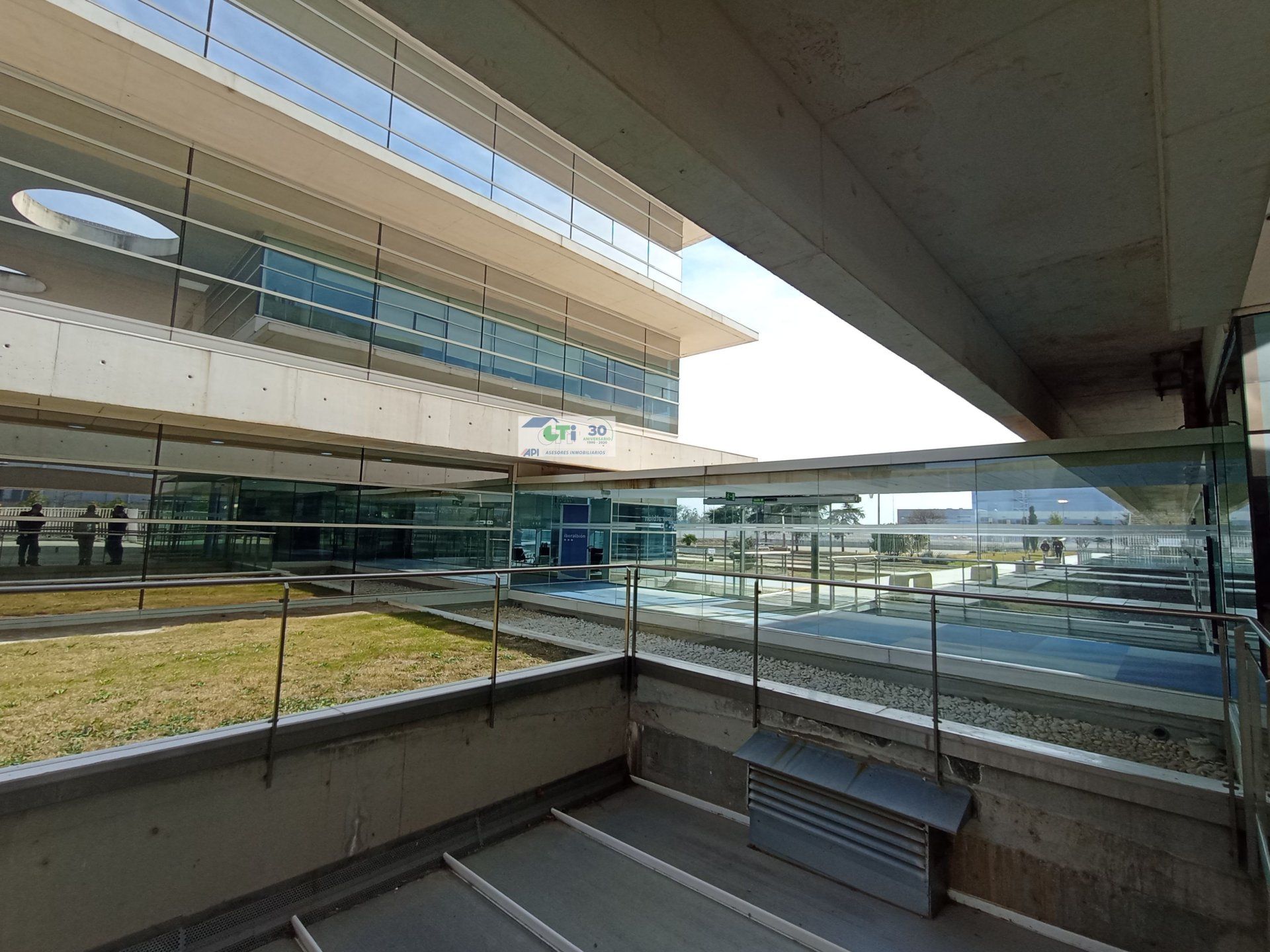 GTI Zaragoza - Naves Industriales - Locales Comerciales