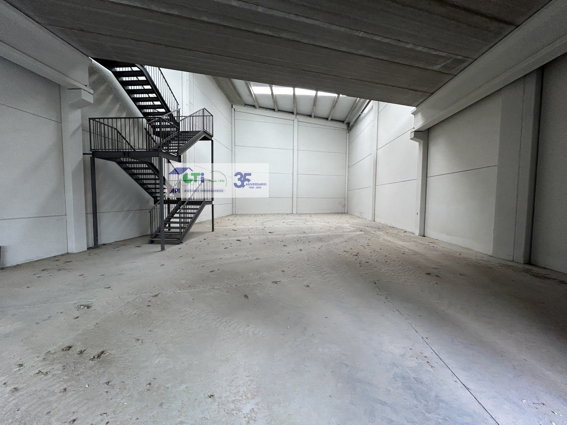 GTI Zaragoza - Naves Industriales - Locales Comerciales