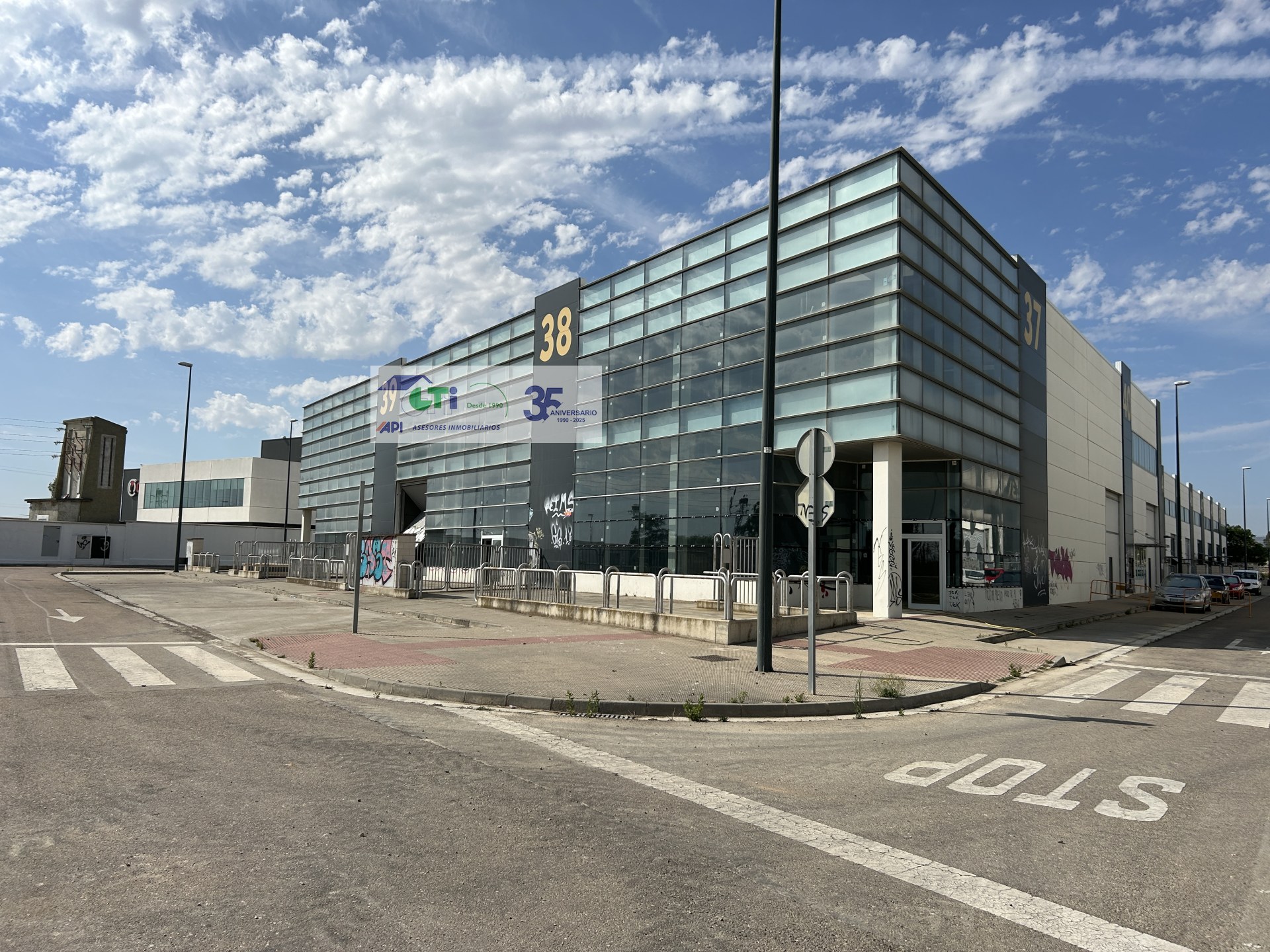GTI Zaragoza - Naves Industriales - Locales Comerciales