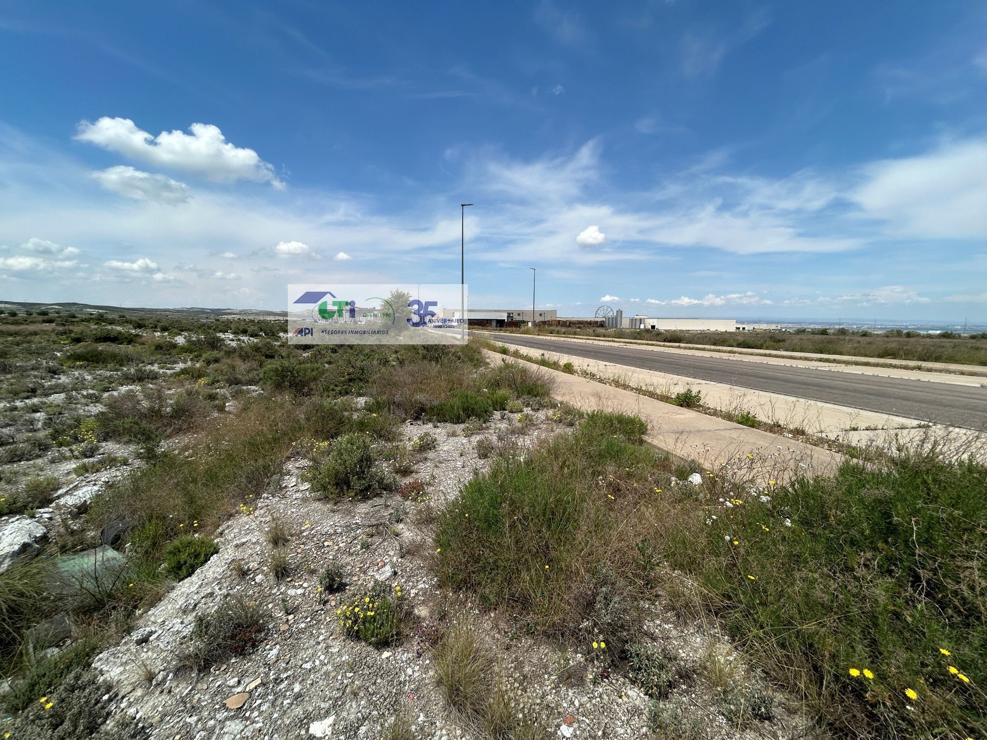 GTI Zaragoza - Naves Industriales - Locales Comerciales
