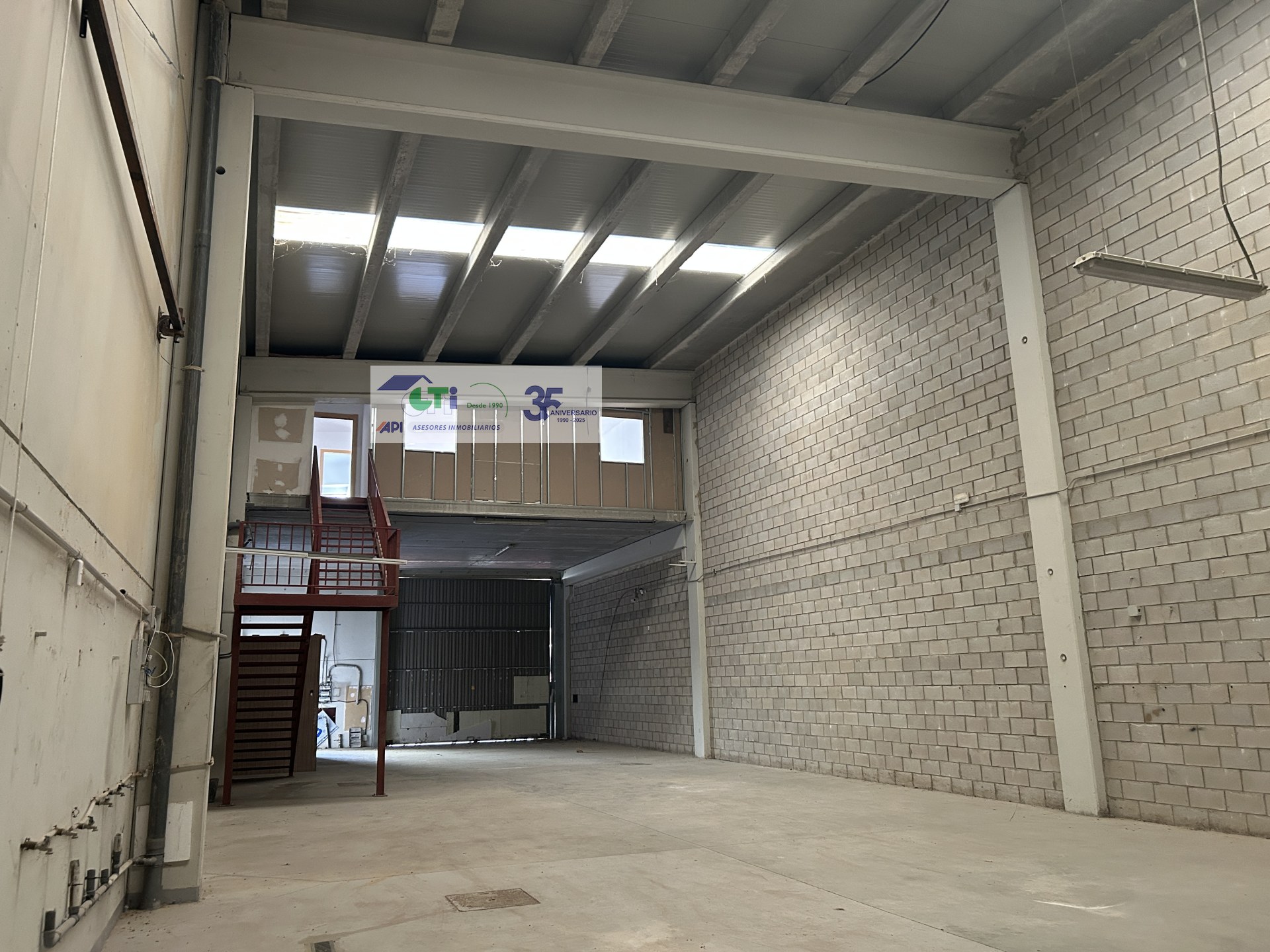 GTI Zaragoza - Naves Industriales - Locales Comerciales