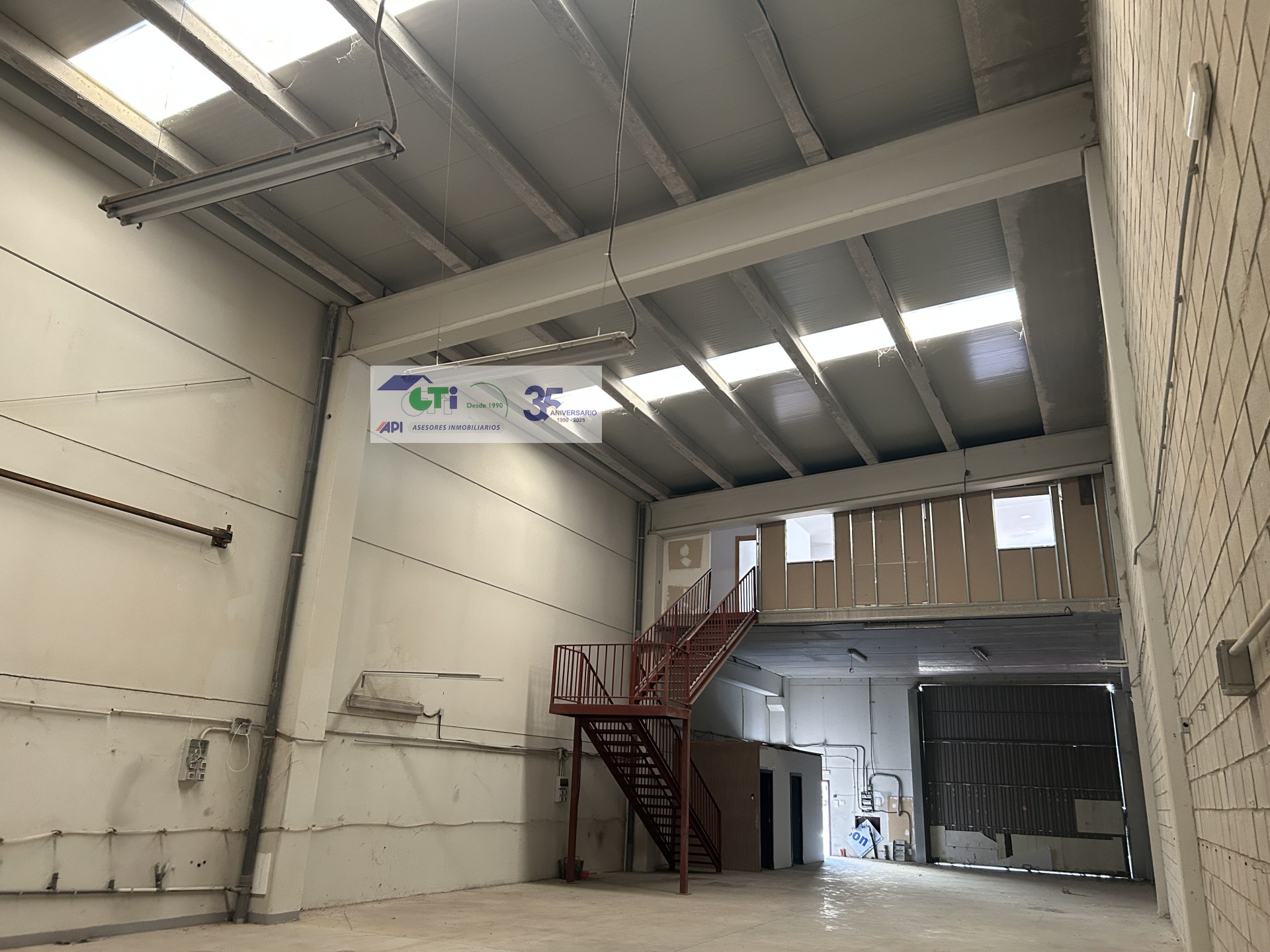 GTI Zaragoza - Naves Industriales - Locales Comerciales