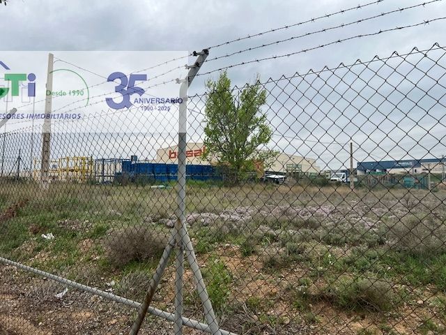 GTI Zaragoza - Naves Industriales - Locales Comerciales