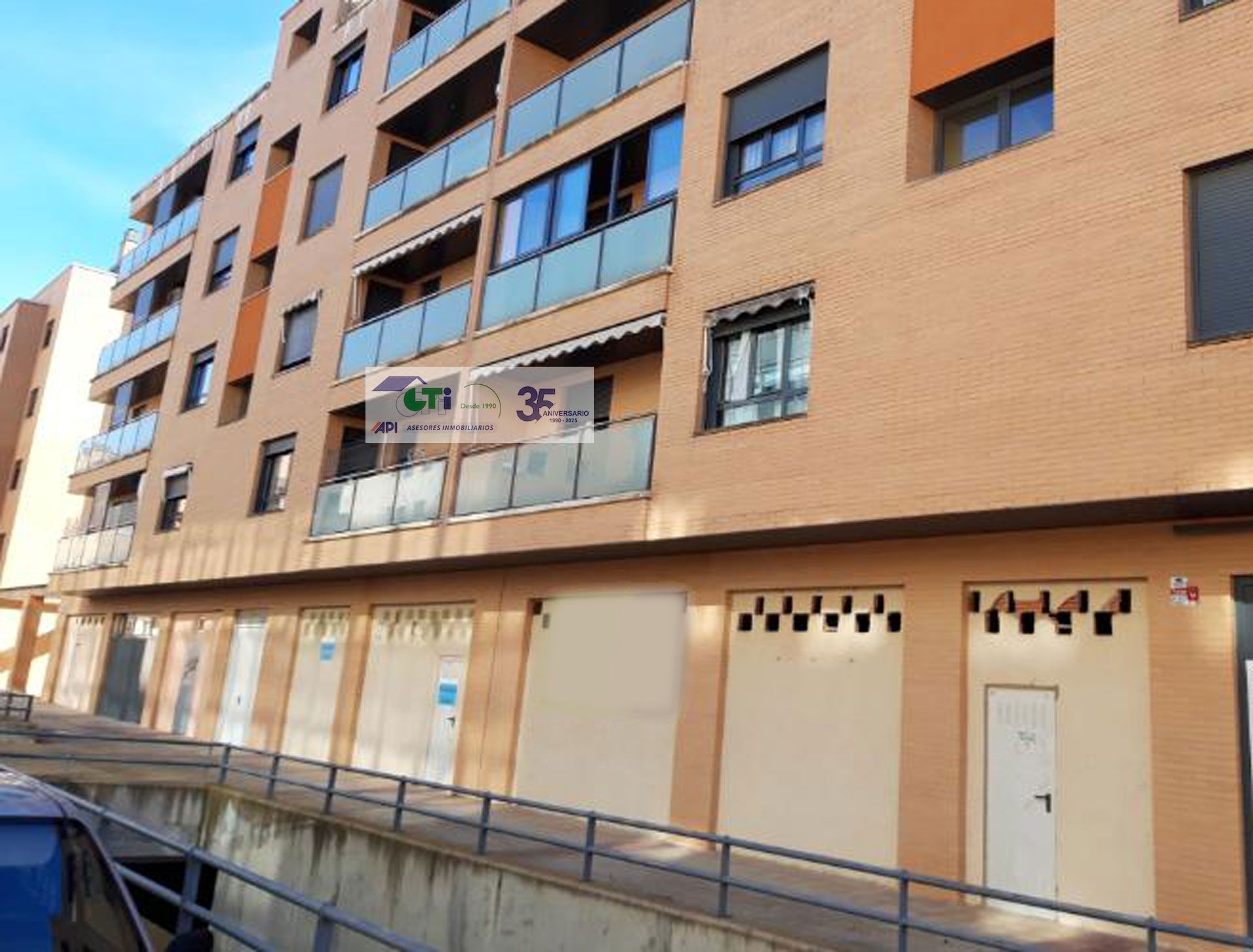 GTI Zaragoza - Naves Industriales - Locales Comerciales