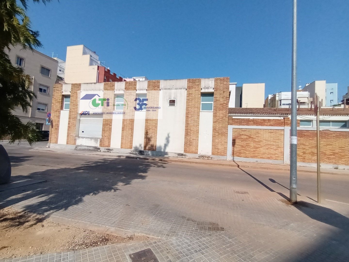 GTI Zaragoza - Naves Industriales - Locales Comerciales