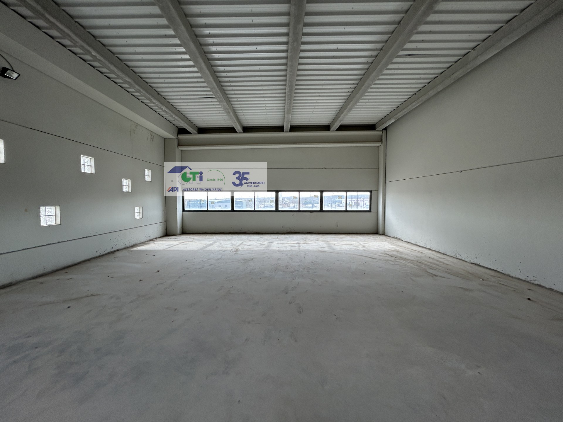 GTI Zaragoza - Naves Industriales - Locales Comerciales