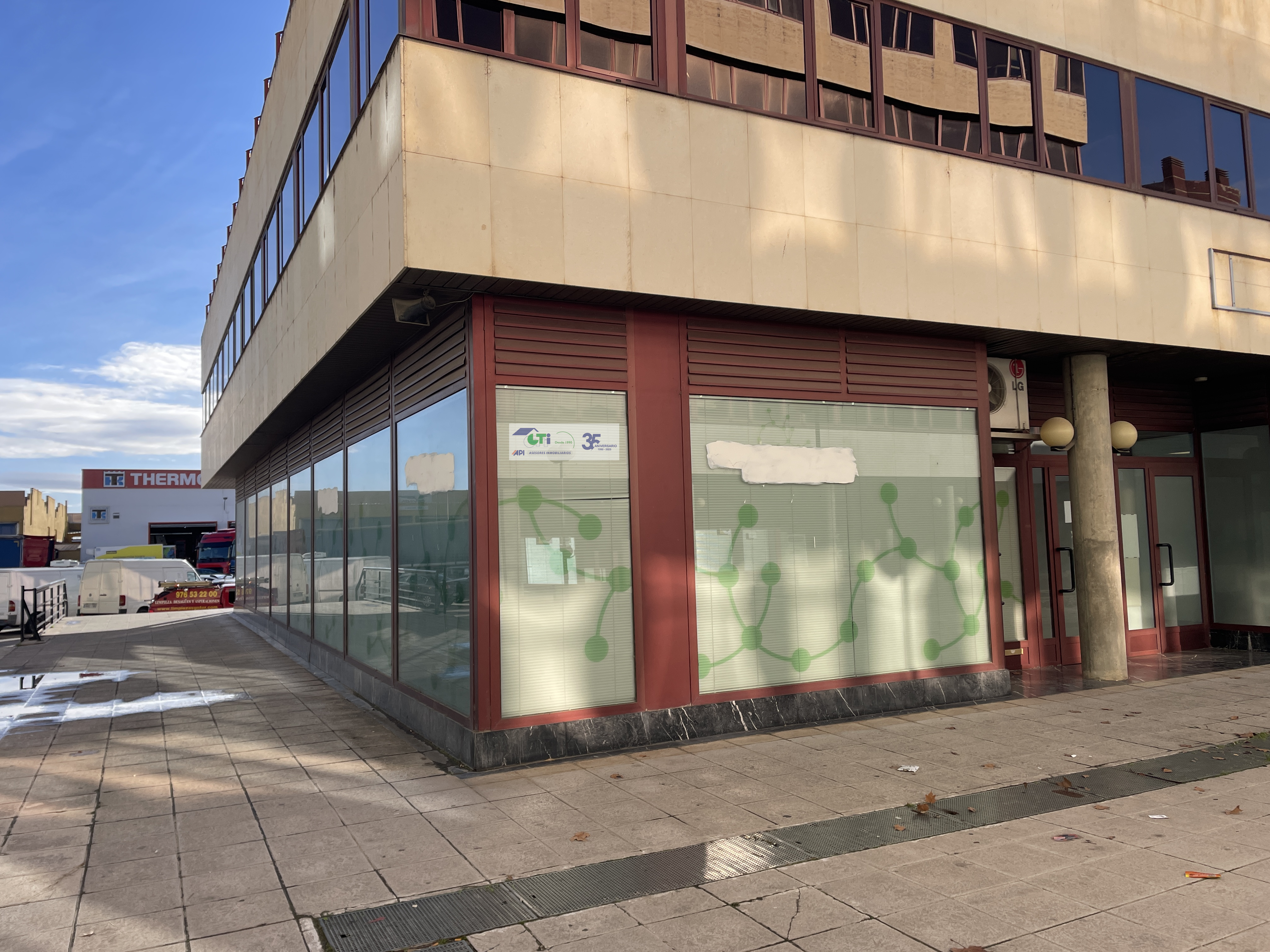 GTI Zaragoza - Naves Industriales - Locales Comerciales