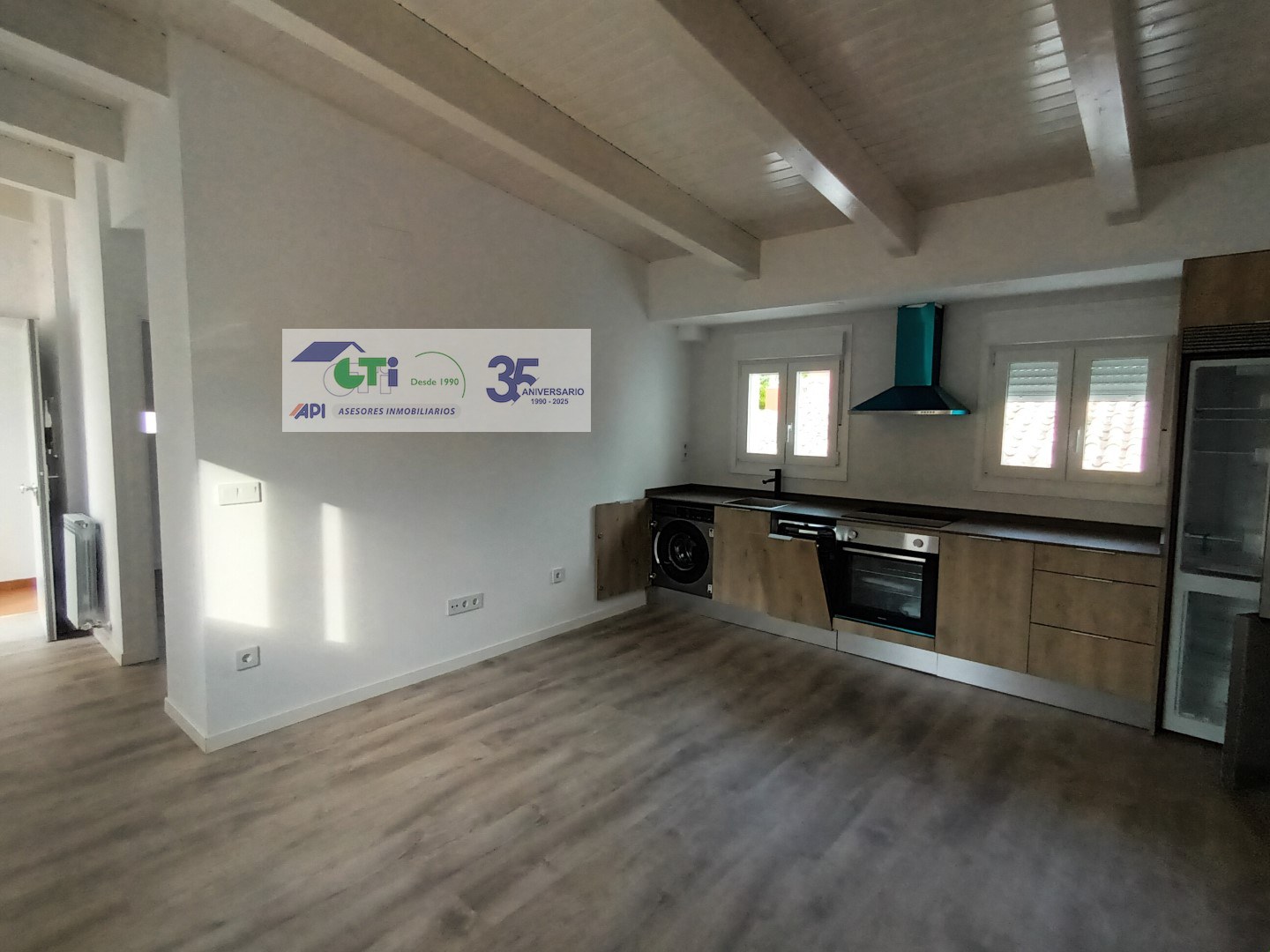 GTI Zaragoza - Naves Industriales - Locales Comerciales