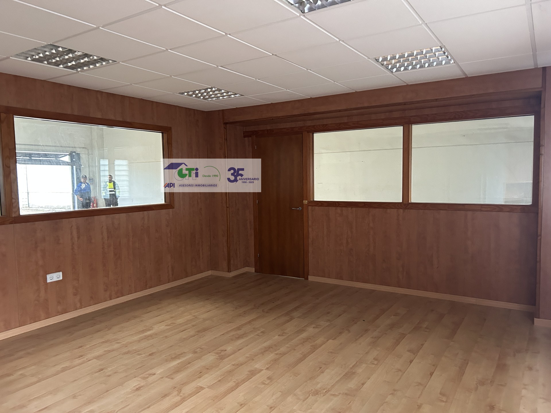 GTI Zaragoza - Naves Industriales - Locales Comerciales