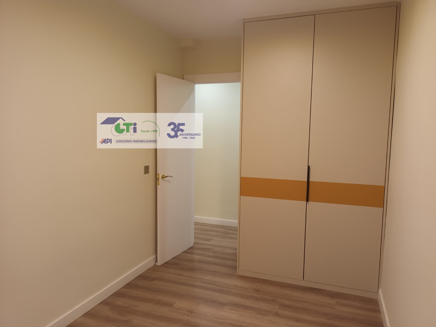 GTI Zaragoza - Naves Industriales - Locales Comerciales