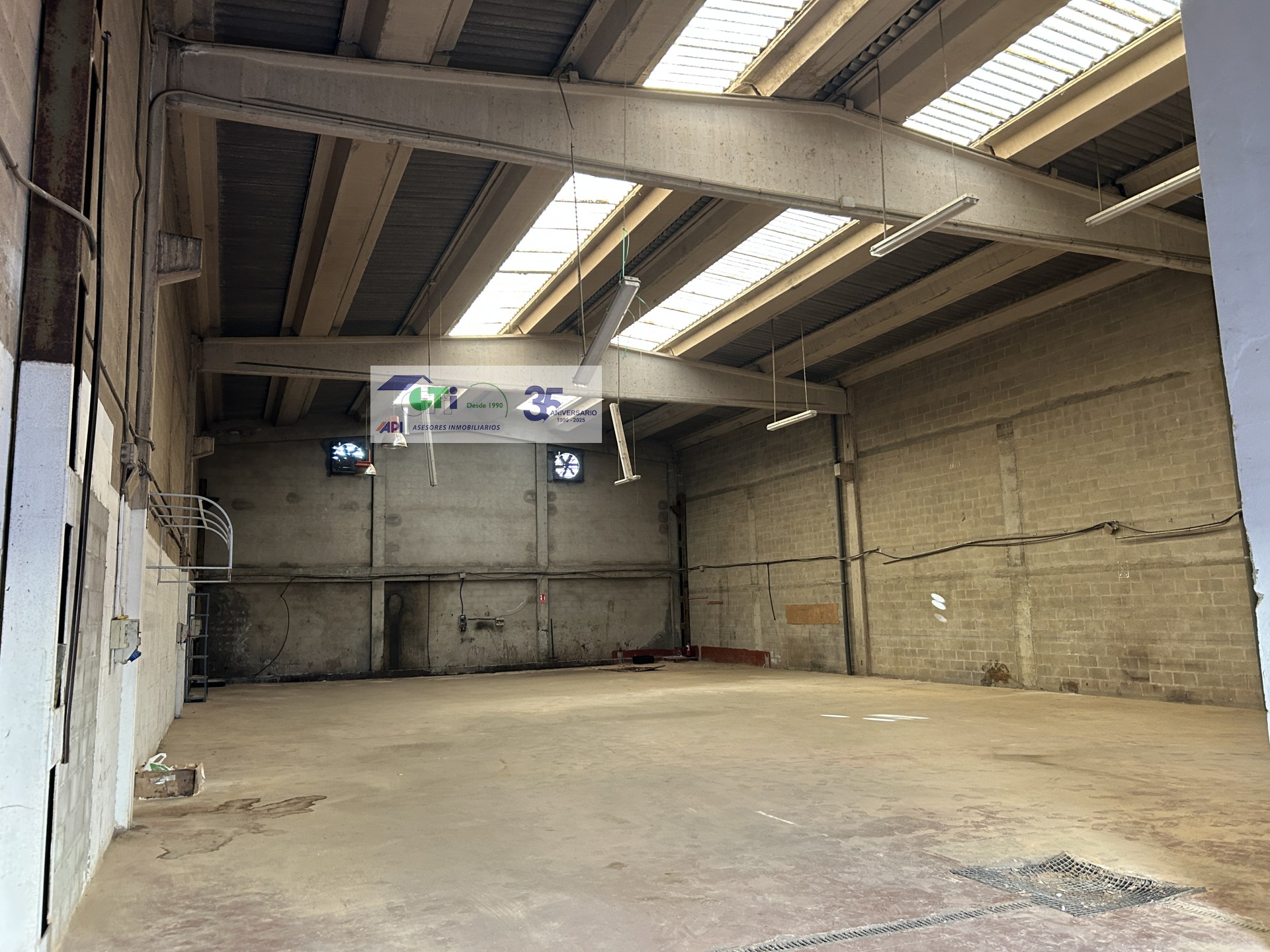 GTI Zaragoza - Naves Industriales - Locales Comerciales