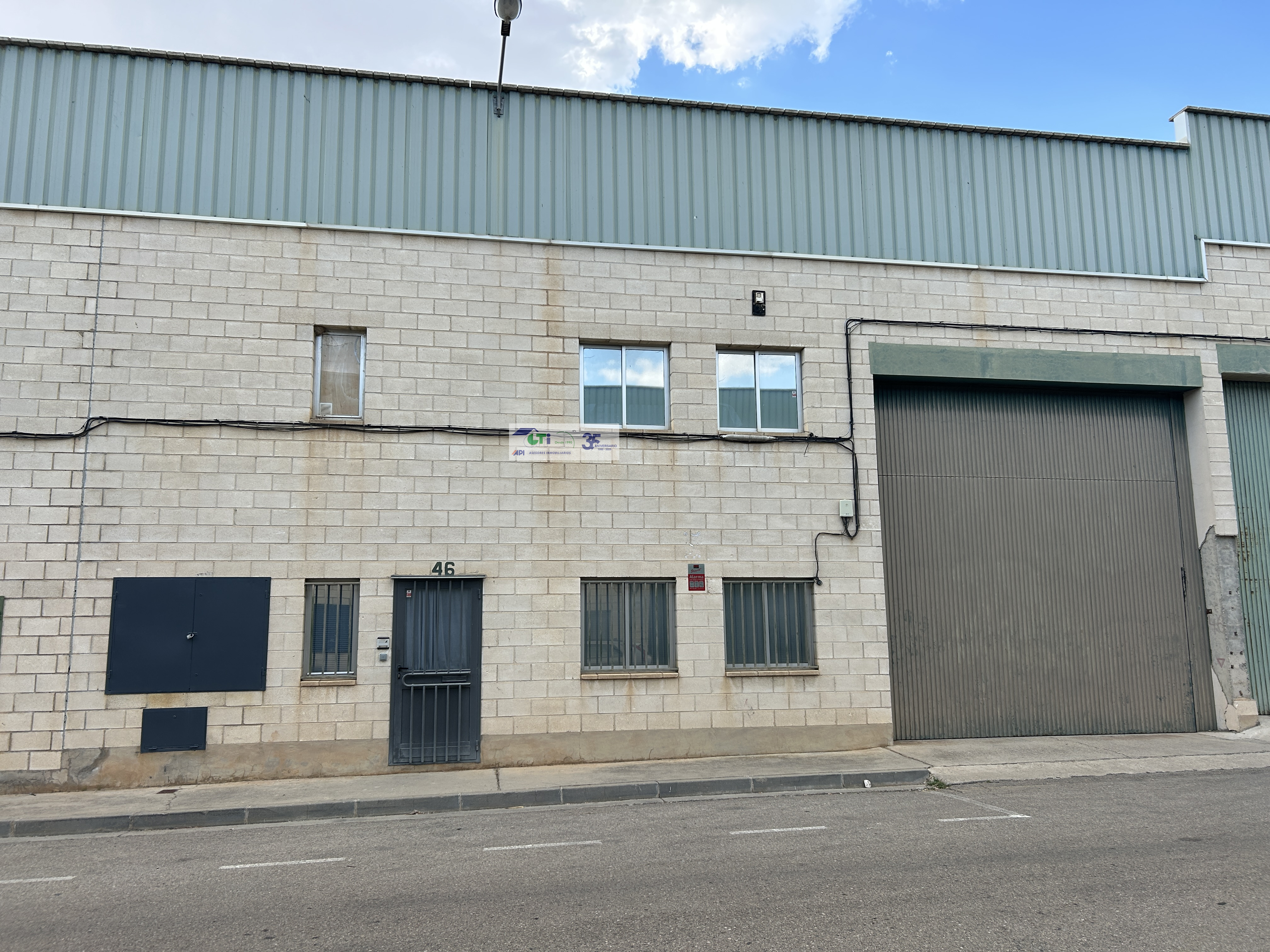 GTI Zaragoza - Naves Industriales - Locales Comerciales